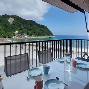 https://earra-narros-beach-vistas-al-mar-1-min-centro.basquecountryhotels.org